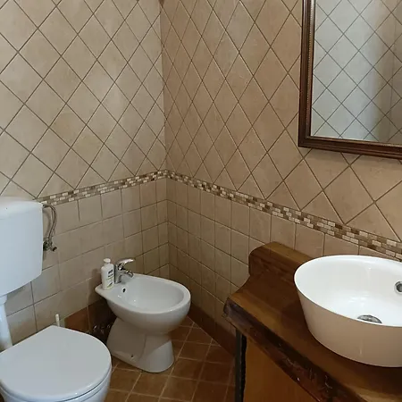 Casa Con Giardino * Galižana