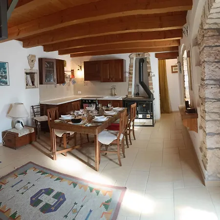 Casa Con Giardino Galižana