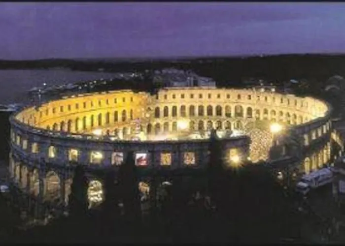 아파트 Casa Con Giardino *