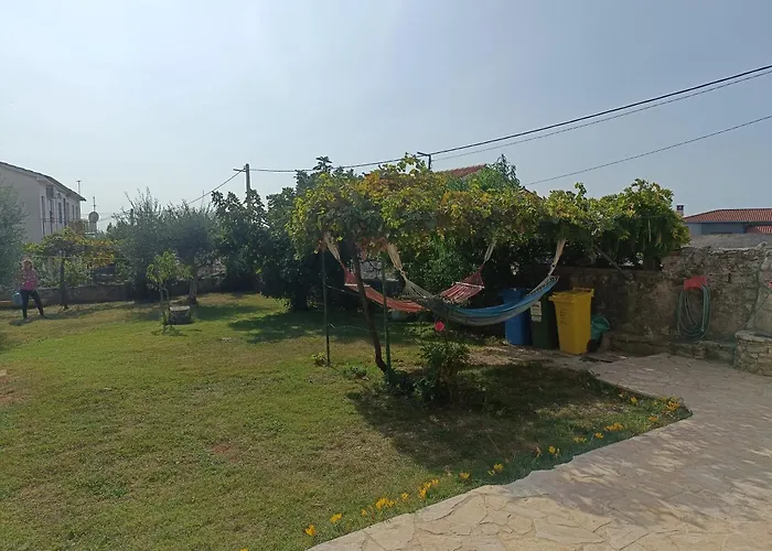 Casa Con Giardino Galižana